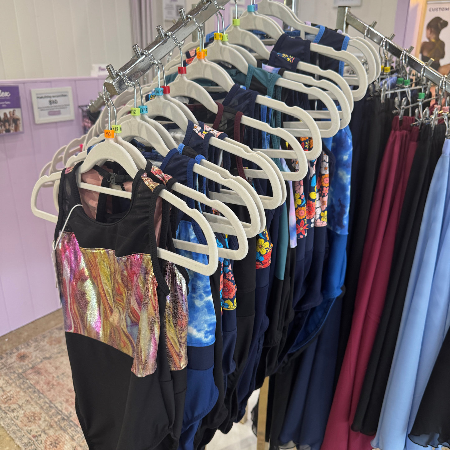 Y8 Kat Leotard Black / Rainbow Shimmer